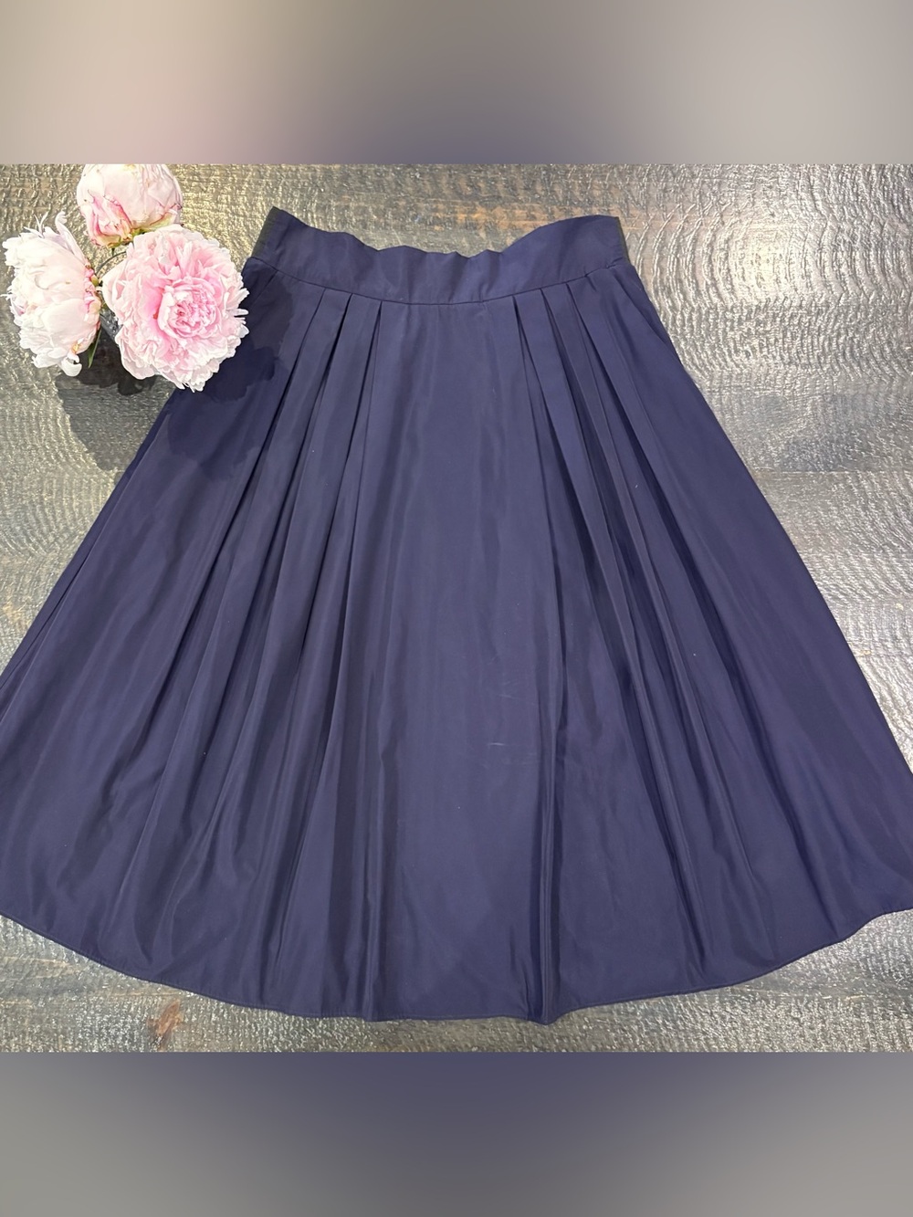 Marciano Indigo/ Navy Pleated A-Line Women's Skirt, size 0